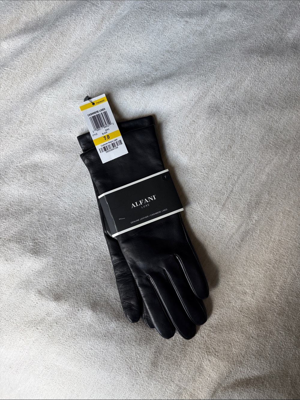 LEATHER GLOVES